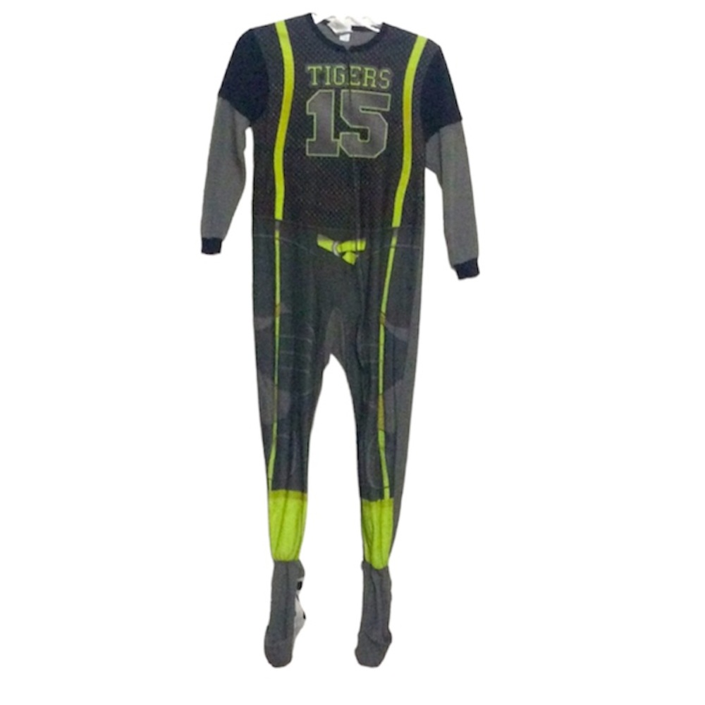 🌞 Circo One piece footsie pjs Tiger 15 zips up leg to chest boys size M